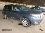 ✅ 2013 Toyota Highlander • VIN: 5TDZK3EH1DS131796 • Lot: 93260445. Listed on Copart with 214,220 mi. Free auction sales archive from the USA and detailed vehicle history report at DreamBid. Image 4.