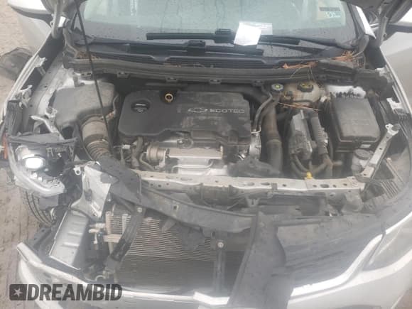 ✅ 2018 Chevrolet Cruze LT • VIN: 1G1BE5SM0J7105775 • Lot: 37842543. Listed on Copart with 132,935 mi. Free auction sales archive from the USA and detailed vehicle history report at DreamBid. Image 11.