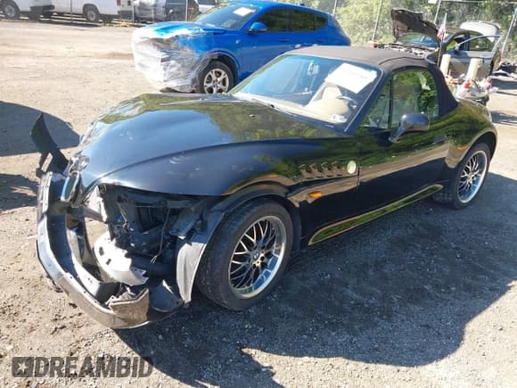 ✅ 1997 BMW 3 Series Z3 2.8 • VIN: 4USCJ3321VLC01188 • Lot: 43160289. Listed on IAAI with 115,725 mi. Free auction sales archive from the USA and detailed vehicle history report at DreamBid. Image 2.