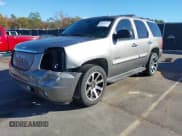 ✅ 2007 GMC Yukon SLE • VIN: 1GKFC13J77R240247 • Lot: 43642049. Wystawiony na IAAI z przebiegiem 220 267 mil. Bezpłatny archiwum sprzedaży aukcyjnych z USA i szczegółowy raport historii pojazdu na DreamBid. Zdjęcie 18.