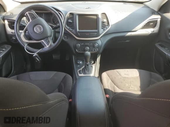 ✅ 2015 Jeep Cherokee Latitude • VIN: 1C4PJMCS4FW667305 • Lot: 66832145. Listed on Copart with Not provided. Free auction sales archive from the USA and detailed vehicle history report at DreamBid. Image 8.