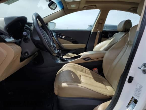 2014 Hyundai Azera Limited with VIN KMHFH4JG5EA413101, listed as a Copart auction lot 47261925 with Not provided miles and Salvage title. Bid and sale history available at DreamBid. Image 7.