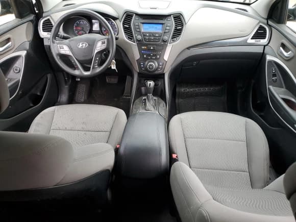 ✅ 2014 Hyundai Santa Fe • VIN: 5XYZTDLB7EG142950 • Лот: 86167715. Опубликован ранее на Copart с пробегом 132 561 миль. Бесплатный доступ к архиву аукционных продаж из США и подробный отчёт об истории автомобиля на DreamBid. Изображение 8.