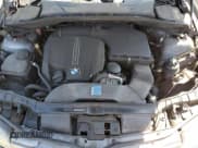 ✅ 2011 BMW 1 Series 135i • VIN: WBAUC9C5XBVM09209 • Lot: 48085465. Wystawiony na Copart z przebiegiem 131 257 mil. Bezpłatny archiwum sprzedaży aukcyjnych z USA i szczegółowy raport historii pojazdu na DreamBid. Zdjęcie 11.