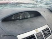 ✅ 2008 Toyota Yaris • VIN: JTDBT903081275680 • Лот: 70154995. Опубликован ранее на Copart с пробегом Не указан. Бесплатный доступ к архиву аукционных продаж из США и подробный отчёт об истории автомобиля на DreamBid. Изображение 9.