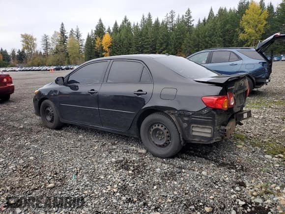 ✅ 2010 Toyota Corolla S • VIN: 2T1BU4EE3AC428726 • Лот: 90068755. Опубликован ранее на Copart с пробегом 137 342 миль. Бесплатный доступ к архиву аукционных продаж из США и подробный отчёт об истории автомобиля на DreamBid. Изображение 2.