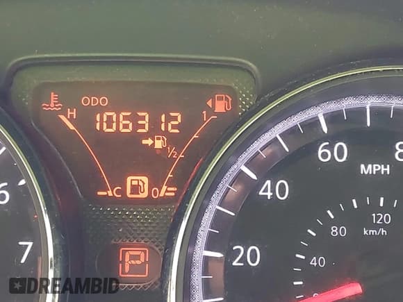 ✅ 2014 Nissan Note SV • VIN: 3N1CE2CP6EL382373 • Lot: 43420665. Listed on IAAI with 106,312 mi. Free auction sales archive from the USA and detailed vehicle history report at DreamBid. Image 7.