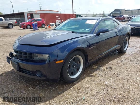 ✅ 2012 Chevrolet Camaro 2LS • VIN: 2G1FA1E39C9131320 • Lot: 42429023. Wystawiony na IAAI z przebiegiem 203 457 mil. Bezpłatny archiwum sprzedaży aukcyjnych z USA i szczegółowy raport historii pojazdu na DreamBid. Zdjęcie 17.
