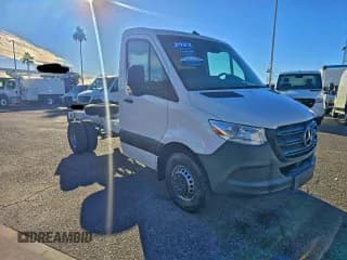 ✅ 2023 Mercedes-Benz Sprinter • VIN: W1X8N23Y6PN256271 • Лот: 96418695. Опубликован ранее на Copart с пробегом 12 миль. Бесплатный доступ к архиву аукционных продаж из США и подробный отчёт об истории автомобиля на DreamBid. Изображение 1.