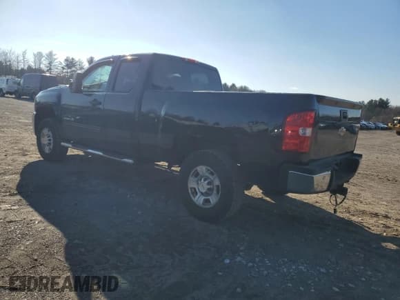 ✅ 2010 Chevrolet Silverado 2500HD LT • VIN: 1GC5KXBG7AZ276224 • Лот: 82543454. Опубликован ранее на Copart с пробегом 167 806 миль. Бесплатный доступ к архиву аукционных продаж из США и подробный отчёт об истории автомобиля на DreamBid. Изображение 2.