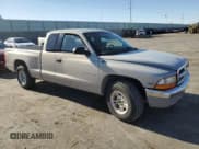 ✅ 1998 Dodge Dakota SLT • VIN: 1B7GL22X9WS505091 • Lot: 53560155. Wystawiony na Copart z przebiegiem 149 429 mil. Bezpłatny archiwum sprzedaży aukcyjnych z USA i szczegółowy raport historii pojazdu na DreamBid. Zdjęcie 4.