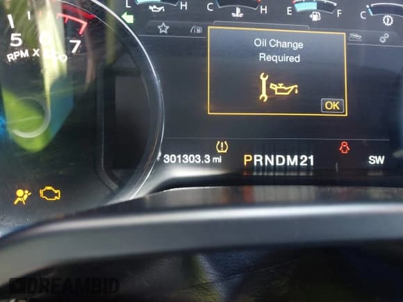 ✅ 2015 Ford F-150 XLT • VIN: 1FTEW1EG4FFB91458 • Lot: 42588674. Listed on IAAI with 301,303 mi. Free auction sales archive from the USA and detailed vehicle history report at DreamBid. Image 15.