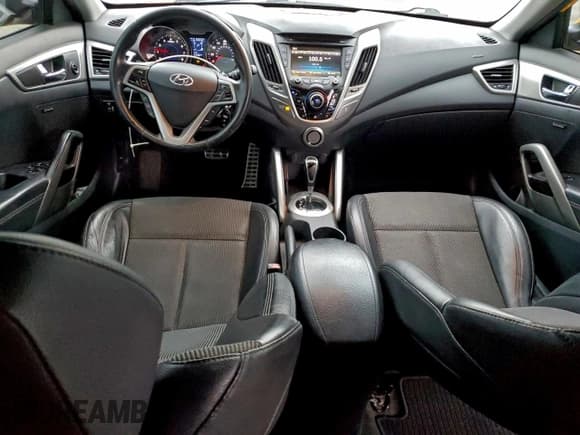 ✅ 2013 Hyundai Veloster w/Black Int • VIN: KMHTC6AD2DU120837 • Lot: 96082625. Wystawiony na Copart z przebiegiem 210 323 mil. Bezpłatny archiwum sprzedaży aukcyjnych z USA i szczegółowy raport historii pojazdu na DreamBid. Zdjęcie 8.