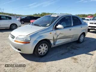2004 Chevrolet Aveo LS z VIN KL1TJ52654B265183, wystawiony jako Copart lot #50268995 z przebiegiem 125 615 mil mil oraz Szkoda całkowita • Salvage title. Historia ofert i sprzedaży dostępna na DreamBid. Obrazek 1.