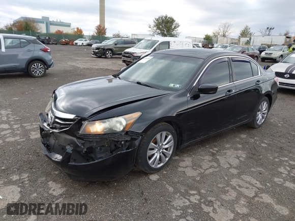 ✅ 2012 Honda Accord EX-L • VIN: 1HGCP2F82CA035124 • Lot: 43636288. Listed on IAAI with 172,471 mi. Free auction sales archive from the USA and detailed vehicle history report at DreamBid. Image 2.