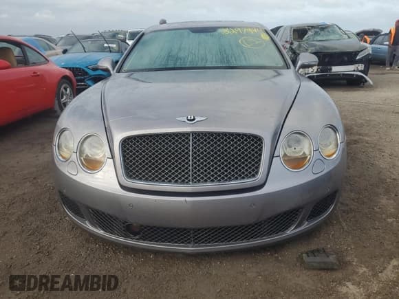 ✅ 2011 Bentley Flying Spur • VIN: SCBBP9ZA7BC067008 • Lot: 78297994. Wystawiony na Copart z przebiegiem Nie podano. Bezpłatny archiwum sprzedaży aukcyjnych z USA i szczegółowy raport historii pojazdu na DreamBid. Zdjęcie 5.