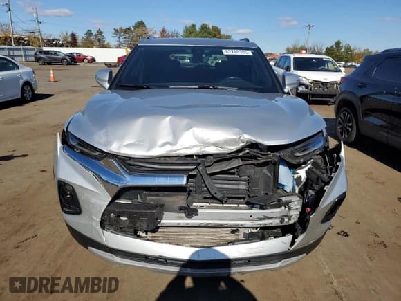 ✅ 2019 Chevrolet Blazer • VIN: 3GNKBHRS1KS677034 • Lot: 82780385. Listed on Copart with 75,915 mi. Free auction sales archive from the USA and detailed vehicle history report at DreamBid. Image 5.