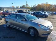 ✅ 2014 Hyundai Sonata SE • VIN: 5NPEC4AC7EH865457 • Лот: 43636635. Опубликован ранее на IAAI с пробегом 75 835 миль. Бесплатный доступ к архиву аукционных продаж из США и подробный отчёт об истории автомобиля на DreamBid. Изображение 1.