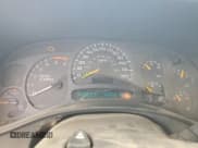 ✅ 2003 Chevrolet Silverado 2500HD LS • VIN: 1GCHK29G03E128139 • Lot: 77231524. Wystawiony na Copart z przebiegiem 160 026 mil. Bezpłatny archiwum sprzedaży aukcyjnych z USA i szczegółowy raport historii pojazdu na DreamBid. Zdjęcie 9.