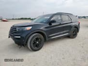 ✅ 2023 Ford Explorer XLT • VIN: 1FMSK7DH9PGB08643 • Lot: 57108005. Wystawiony na Copart z przebiegiem 54 633 mil. Bezpłatny archiwum sprzedaży aukcyjnych z USA i szczegółowy raport historii pojazdu na DreamBid. Zdjęcie 1.