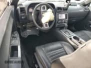 ✅ 2013 Dodge Challenger SXT • VIN: 2C3CDYAG7DH648081 • Lot: 84660744. Wystawiony na Copart z przebiegiem Nie podano. Bezpłatny archiwum sprzedaży aukcyjnych z USA i szczegółowy raport historii pojazdu na DreamBid. Zdjęcie 8.