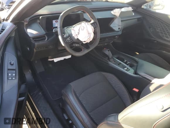 ✅ 2025 Dodge Charger R/T • VIN: 2C3CDBCK9SR543354 • Lot: 90431535. Wystawiony na Copart z przebiegiem 2 898 mil. Bezpłatny archiwum sprzedaży aukcyjnych z USA i szczegółowy raport historii pojazdu na DreamBid. Zdjęcie 8.