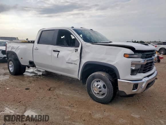 2025 Chevrolet Silverado 3500HD LT with VIN 1GC4KTEY8SF142513, listed as a Copart auction lot 69414335 with 909 mi miles and Salvage title. Bid and sale history available at DreamBid. Image 4.
