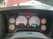 2007 Dodge 1500 SLT z VIN 1D7HU18247S102991, wystawiony jako Copart lot #69568194 z przebiegiem 184 693 mil mil oraz Czysty tytuł • Clean title. Historia ofert i sprzedaży dostępna na DreamBid. Obrazek 9.