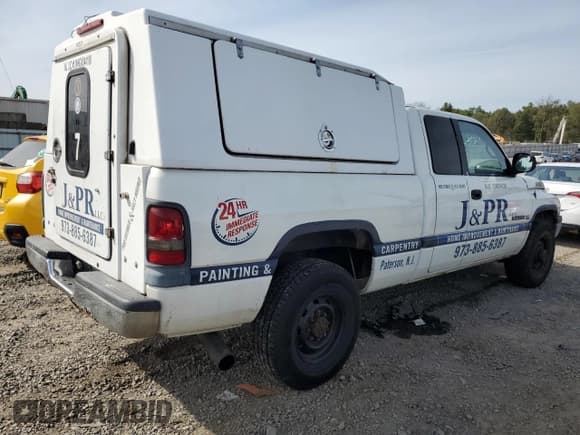 ✅ 2002 Dodge 2500 • VIN: 3B7KC23Z92M269720 • Lot: 81966685. Listed on Copart with 231,289 mi. Free auction sales archive from the USA and detailed vehicle history report at DreamBid. Image 3.