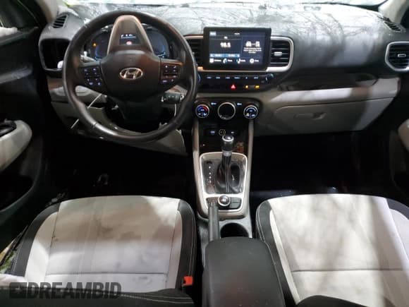 ✅ 2023 Hyundai Venue SEL • VIN: KMHRC8A39PU268176 • Lot: 84228984. Listed on Copart with 20,756 mi. Free auction sales archive from the USA and detailed vehicle history report at DreamBid. Image 8.