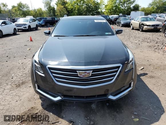 ✅ 2018 Cadillac CT6 Luxury AWD • VIN: 1G6KD5RS4JU159650 • Lot: 70673724. Listed on Copart with 72,724 mi. Free auction sales archive from the USA and detailed vehicle history report at DreamBid. Image 5.