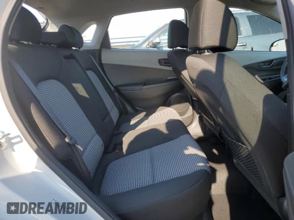 ✅ 2021 Hyundai Kona SE • VIN: KM8K12AA8MU692544 • Лот: 70327964. Опубликован ранее на Copart с пробегом 18 712 миль. Бесплатный доступ к архиву аукционных продаж из США и подробный отчёт об истории автомобиля на DreamBid. Изображение 10.