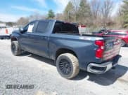 ✅ 2019 Chevrolet Silverado 1500 LT • VIN: 1GCPYDEKXKZ394243 • Lot: 41821628. Wystawiony na IAAI z przebiegiem Nie podano. Bezpłatny archiwum sprzedaży aukcyjnych z USA i szczegółowy raport historii pojazdu na DreamBid. Zdjęcie 3.