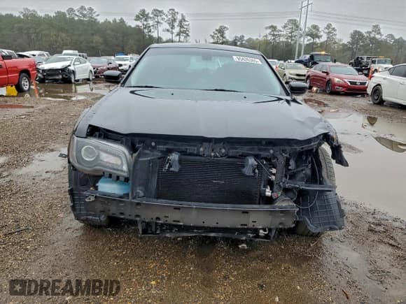 ✅ 2020 Chrysler 300 Touring L • VIN: 2C3CCAAG1LH239289 • Lot: 95426365. Listed on Copart with 65,690 mi. Free auction sales archive from the USA and detailed vehicle history report at DreamBid. Image 5.