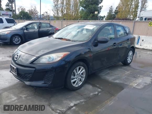 ✅ 2012 Mazda 3 i Touring • VIN: JM1BL1L74C1579670 • Lot: 43733155. Listed on IAAI with 111,081 mi. Free auction sales archive from the USA and detailed vehicle history report at DreamBid. Image 2.