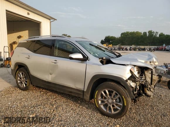 ✅ 2022 GMC Terrain SLT • VIN: 3GKALVEV3NL167724 • Lot: 67754505. Listed on Copart with 41,671 mi. Free auction sales archive from the USA and detailed vehicle history report at DreamBid. Image 4.