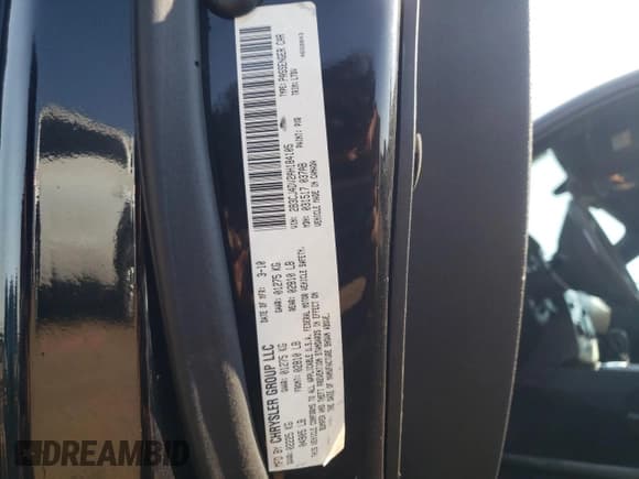 ✅ 2010 Dodge Challenger SE • VIN: 2B3CJ4DV2AH184105 • Lot: 71411684. Wystawiony na Copart z przebiegiem 139 270 mil. Bezpłatny archiwum sprzedaży aukcyjnych z USA i szczegółowy raport historii pojazdu na DreamBid. Zdjęcie 14.