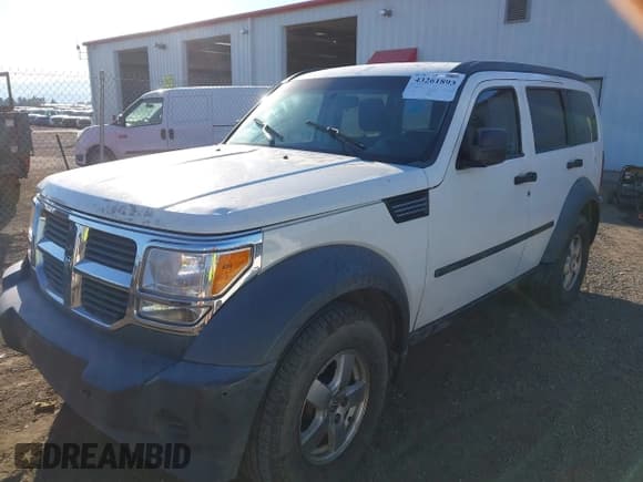 ✅ 2008 Dodge Nitro SXT • VIN: 1D8GU28K68W114518 • Lot: 43261893. Wystawiony na IAAI z przebiegiem 239 117 mil. Bezpłatny archiwum sprzedaży aukcyjnych z USA i szczegółowy raport historii pojazdu na DreamBid. Zdjęcie 2.