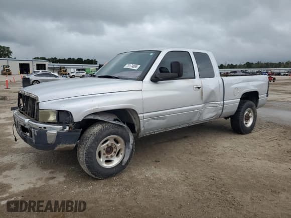 ✅ 2002 Dodge 2500 • VIN: 3B7KC23642M263037 • Lot: 70174895. Listed on Copart with 235,678 mi. Free auction sales archive from the USA and detailed vehicle history report at DreamBid. Image 1.