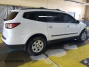 ✅ 2017 Chevrolet Traverse LS • VIN: 1GNKVFED6HJ221270 • Lot: 64547384. Wystawiony na Copart z przebiegiem Nie podano. Bezpłatny archiwum sprzedaży aukcyjnych z USA i szczegółowy raport historii pojazdu na DreamBid. Zdjęcie 3.