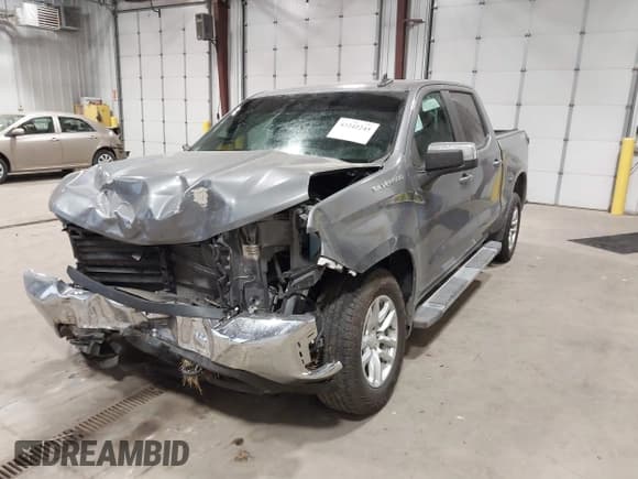 ✅ 2021 Chevrolet Silverado 1500 LT • VIN: 1GCUYDED8MZ345551 • Lot: 43242245. Wystawiony na IAAI z przebiegiem Nie podano. Bezpłatny archiwum sprzedaży aukcyjnych z USA i szczegółowy raport historii pojazdu na DreamBid. Zdjęcie 18.