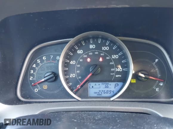 ✅ 2014 Toyota RAV4 LE • VIN: 2T3ZFREV4EW108980 • Lot: 43769247. Wystawiony na IAAI z przebiegiem 226 894 mil. Bezpłatny archiwum sprzedaży aukcyjnych z USA i szczegółowy raport historii pojazdu na DreamBid. Zdjęcie 7.