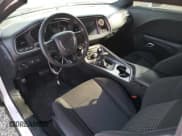 ✅ 2017 Dodge Challenger SXT • VIN: 2C3CDZAG4HH573206 • Lot: 45562223. Wystawiony na Copart z przebiegiem 70 502 mil. Bezpłatny archiwum sprzedaży aukcyjnych z USA i szczegółowy raport historii pojazdu na DreamBid. Zdjęcie 10.