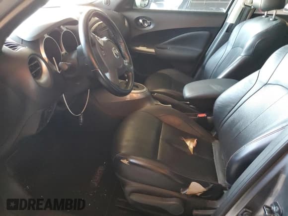 ✅ 2013 Nissan Juke S • VIN: JN8AF5MR1DT218319 • Лот: 82678455. Опубликован ранее на Copart с пробегом 206 118 миль. Бесплатный доступ к архиву аукционных продаж из США и подробный отчёт об истории автомобиля на DreamBid. Изображение 7.