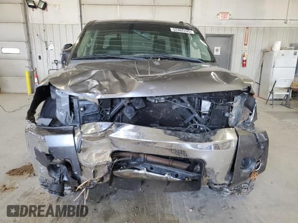 ✅ 2014 Nissan Titan SV • VIN: 1N6BA0EC4EN508584 • Lot: 52402245. Wystawiony na Copart z przebiegiem 187 497 mil. Bezpłatny archiwum sprzedaży aukcyjnych z USA i szczegółowy raport historii pojazdu na DreamBid. Zdjęcie 5.