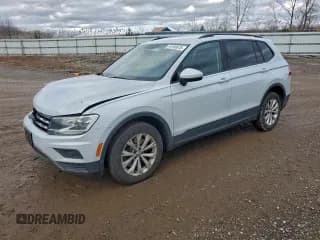 ✅ 2018 Volkswagen Tiguan S • VIN: 3VV0B7AX5JM095055 • Lot: 94188675. Wystawiony na Copart z przebiegiem 123 927 mil. Bezpłatny archiwum sprzedaży aukcyjnych z USA i szczegółowy raport historii pojazdu na DreamBid. Zdjęcie 1.