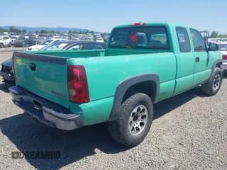 ✅ 2003 Chevrolet Silverado 2500 LS • VIN: 1GCGK29U93Z314630 • Lot: 42386828. Wystawiony na IAAI z przebiegiem 225 681 mil. Bezpłatny archiwum sprzedaży aukcyjnych z USA i szczegółowy raport historii pojazdu na DreamBid. Zdjęcie 4.