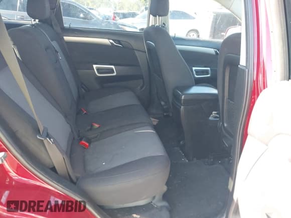 ✅ 2012 Chevrolet Captiva Sport LS • VIN: 3GNAL2EK0CS565886 • Lot: 43416014. Wystawiony na IAAI z przebiegiem 172 440 mil. Bezpłatny archiwum sprzedaży aukcyjnych z USA i szczegółowy raport historii pojazdu na DreamBid. Zdjęcie 8.