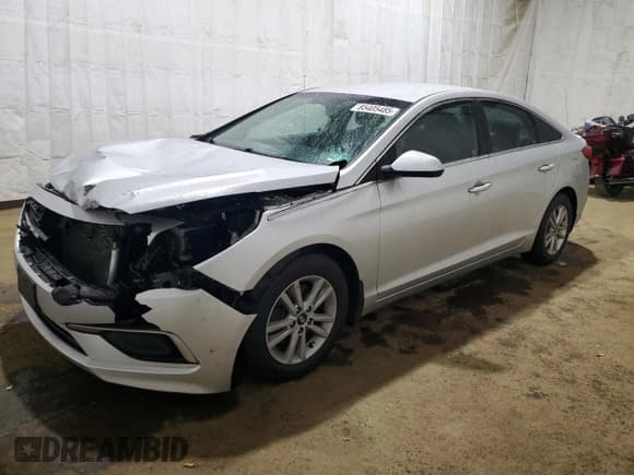 ✅ 2017 Hyundai Sonata SE • VIN: 5NPE24AF8HH483603 • Лот: 85405485. Опубликован ранее на Copart с пробегом 126 674 миль. Бесплатный доступ к архиву аукционных продаж из США и подробный отчёт об истории автомобиля на DreamBid. Изображение 1.