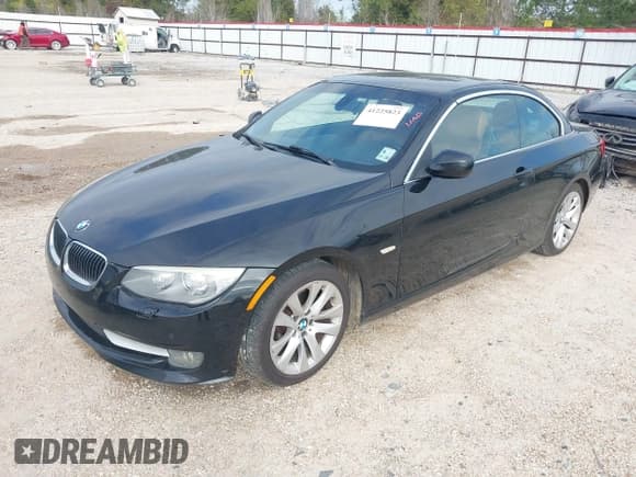✅ 2012 BMW 3 Series 328i • VIN: WBADW3C55CE824038 • Lot: 41225823. Listed on IAAI with 118,145 mi. Free auction sales archive from the USA and detailed vehicle history report at DreamBid. Image 2.